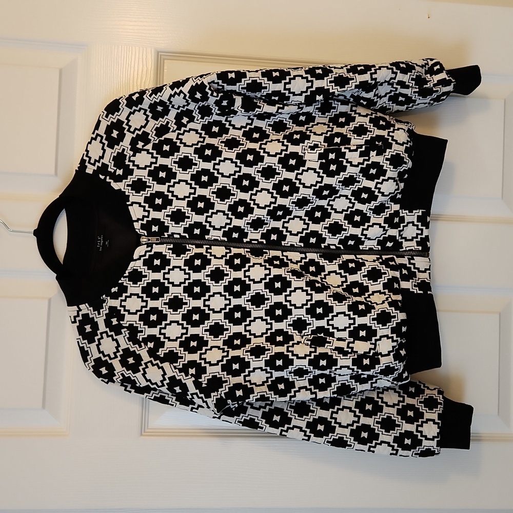 Iris Los Angeles Black White Geoprint Bomber Jacket     Size M